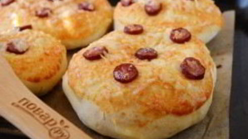 бургеры в стиле пиццы