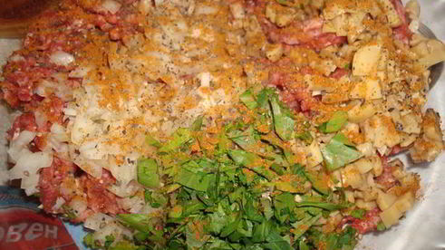 гамбургер с грибами и белым вином