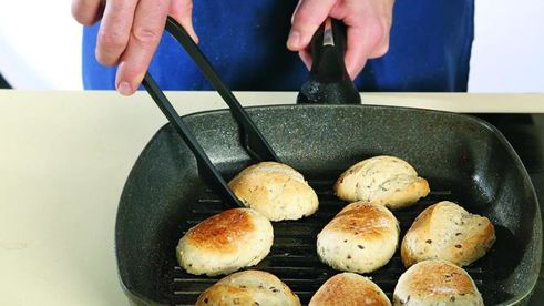 мини-бургеры из свинины в азиатском стиле