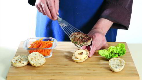 мини-бургеры из свинины в азиатском стиле