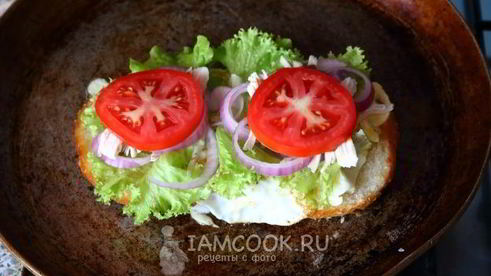 омлет-бургер