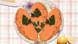 Бутерброд с икрой трески