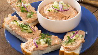 Бутерброд с рыбой