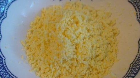 бутербродный тортик с окороком и яйцом