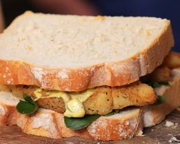 Бутерброды с масляной рыбой