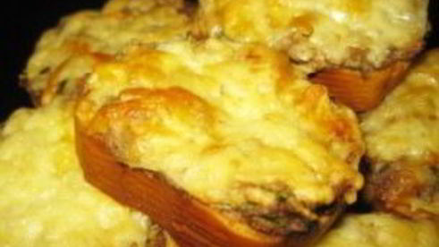 бутерброды с сайрой и яйцом