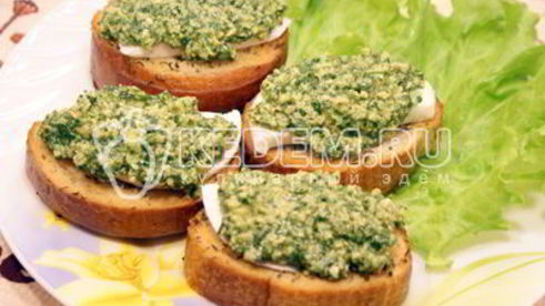 горячие бутерброды с кешью