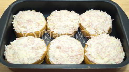 горячие бутерброды с колбасой