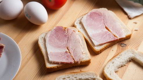 горячие бутерброды с окороком