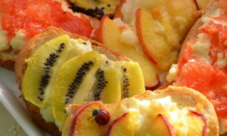 Рецепт летних горячих бутербродов