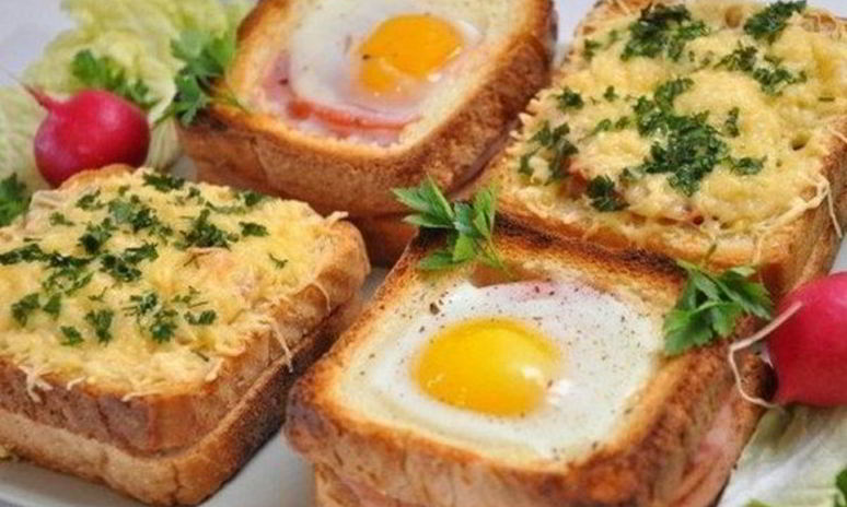 Рецепт необычных бутербродов в духовке к завтраку