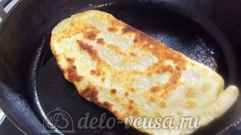 чебуреки с мясом