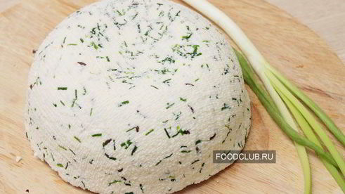 домашний сыр с луком и тмином