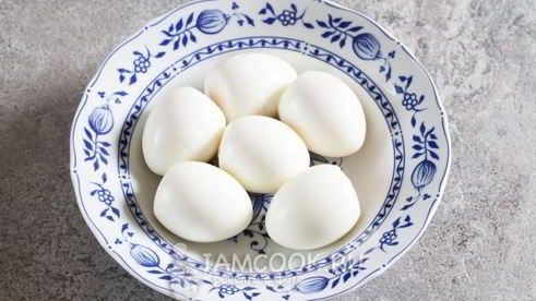 яйца, фаршированные сельдью