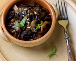 Горячая закуска с грибами