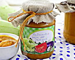 Кабачковая икра с перцем и луком