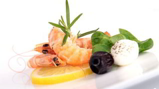 Канапе с креветками