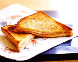 Копченый колбасный сыр