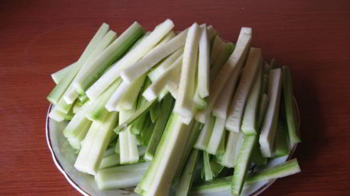 летняя закуска из кабачков