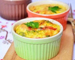 Фритата омлет с ветчиной и сыром