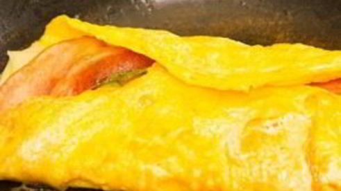 омлет с авокадо