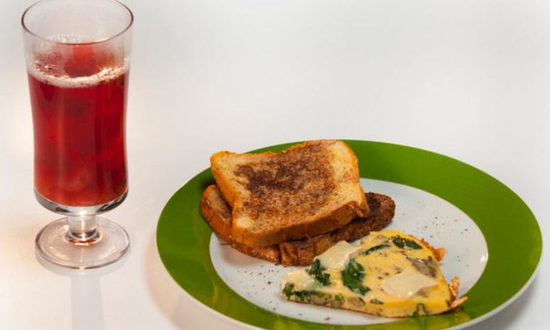 Рецепт омлета с вешенками и камамбером