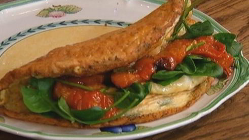 омлет со шпинатом и помидорами черри