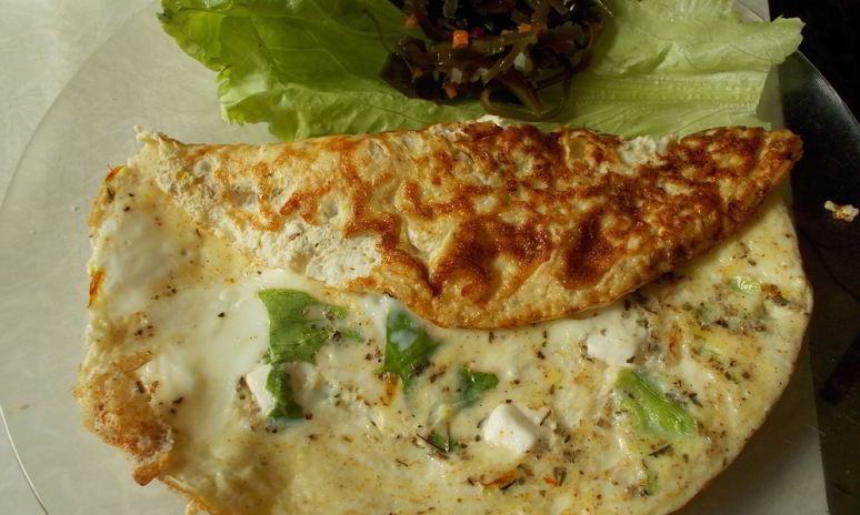 Рецепт воздушного омлета с брынзой