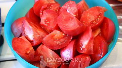 острая закуска из помидоров на зиму