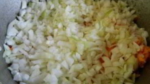 паштет из говяжей печени с морковью и луком