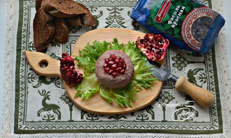 Рецепт паштета из красной фасоли с гранатом