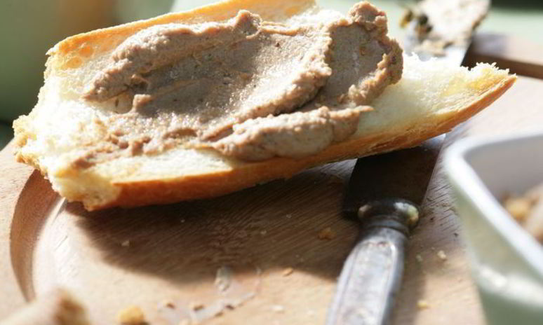 Рецепт паштета из куриной печени с яйцами и морковью