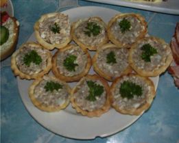 Паштет из куриной печени в тарталетках