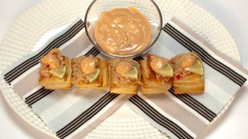 паштет из пикши с хлебом и сладким перцем