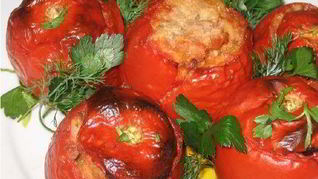 Помидоры, фаршированные фаршем и грибами