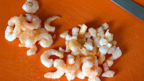 помидоры, фаршированные кускусом и креветками