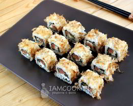 Роллы Бонито со стружкой тунца