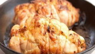 Роллы из курицы с плавленым сыром и брокколи