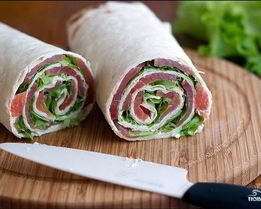 Роллы из лаваша с семгой