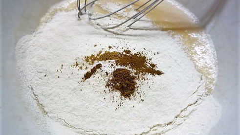 роллы из тыквы со шпинатом, копченостями и фисташковым майонезом