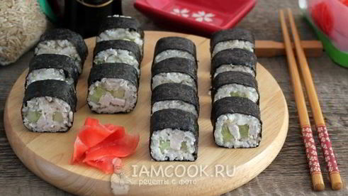 роллы с бурым рисом