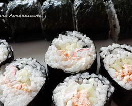 Роллы с крабовым мясом и семгой