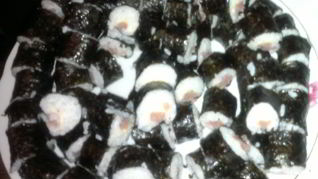 Роллы с лососем