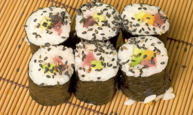 Рецепт роллов с тунцом и овощами