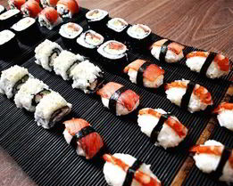 Суши-роллы ассорти