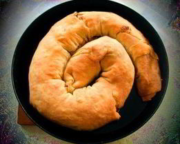 Бурма — рулет с тыквой и грецкими орехами