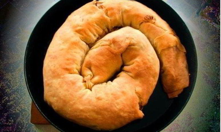 Рецепт бурмы — рулета с тыквой и грецкими орехами