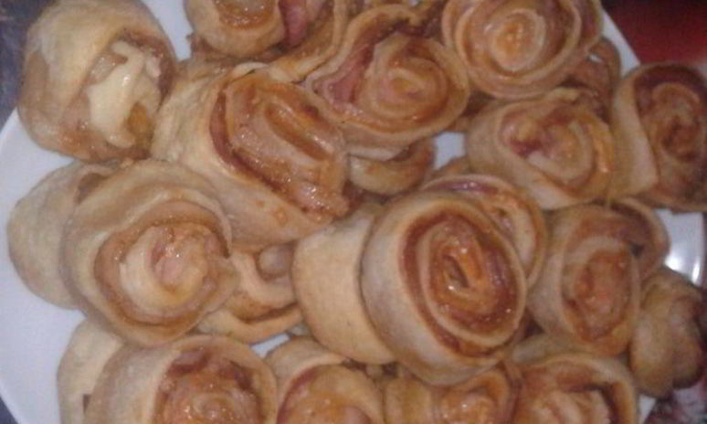 Рецепт быстрых закусочных рулетиков