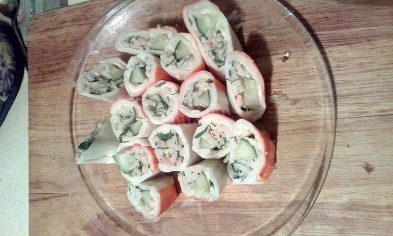 Рецепт крабовых рулетиков с рисом