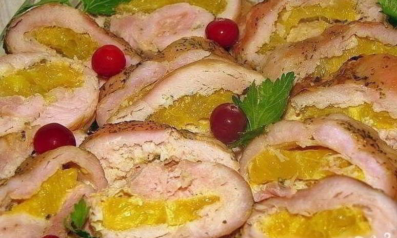 Рецепт куриного рулета с чесноком